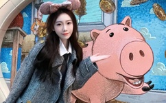 风情艳主调教朋友圈变态